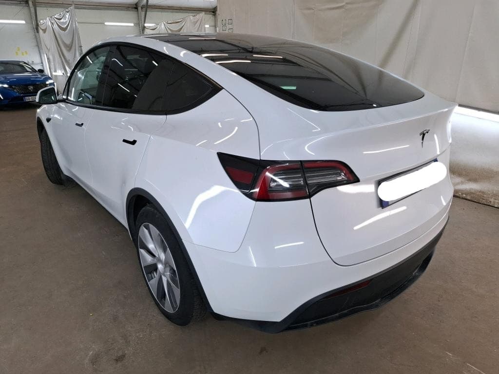 2023 Tesla MODEL Y - 2