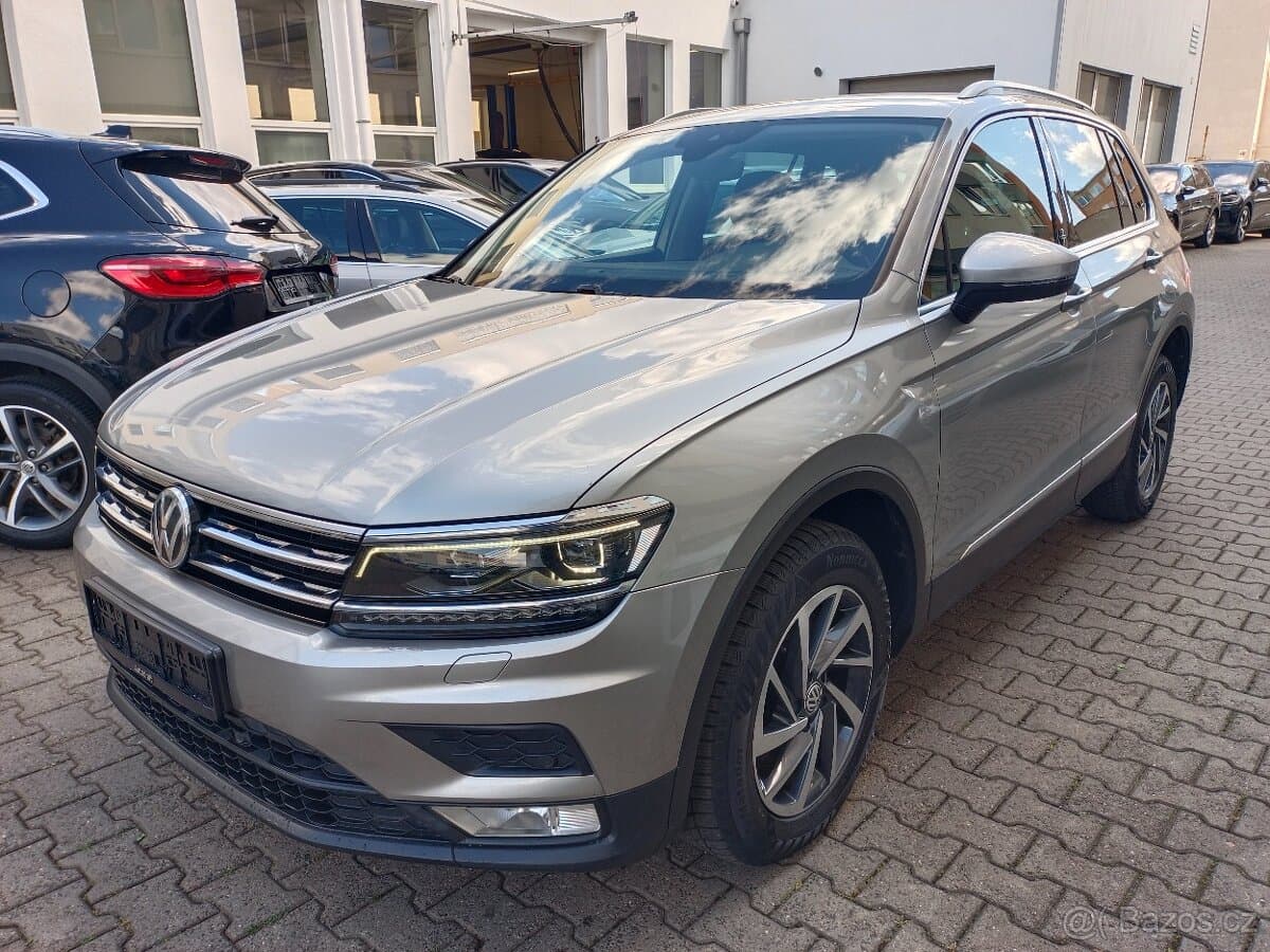 2017 Volkswagen TIGUAN - 2