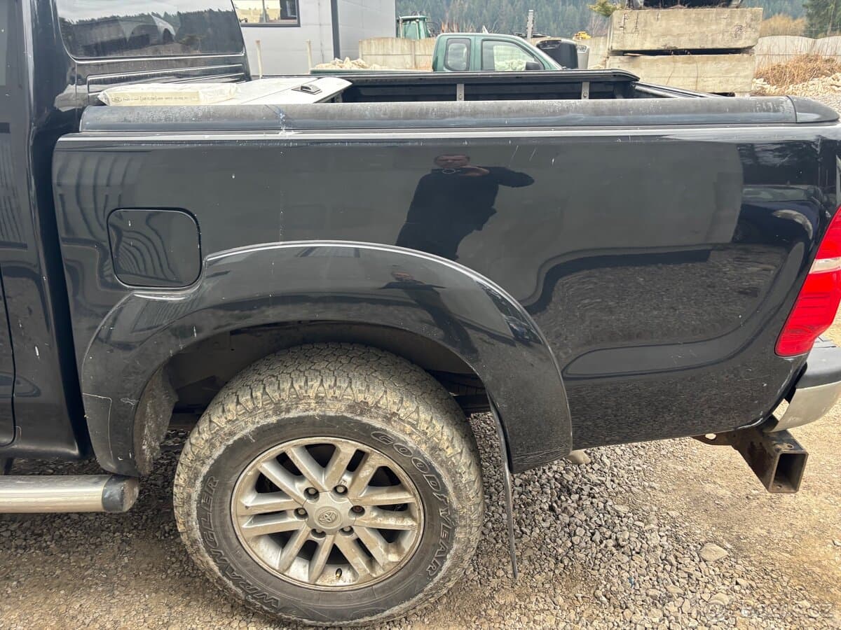 Toyota HILUX - 2