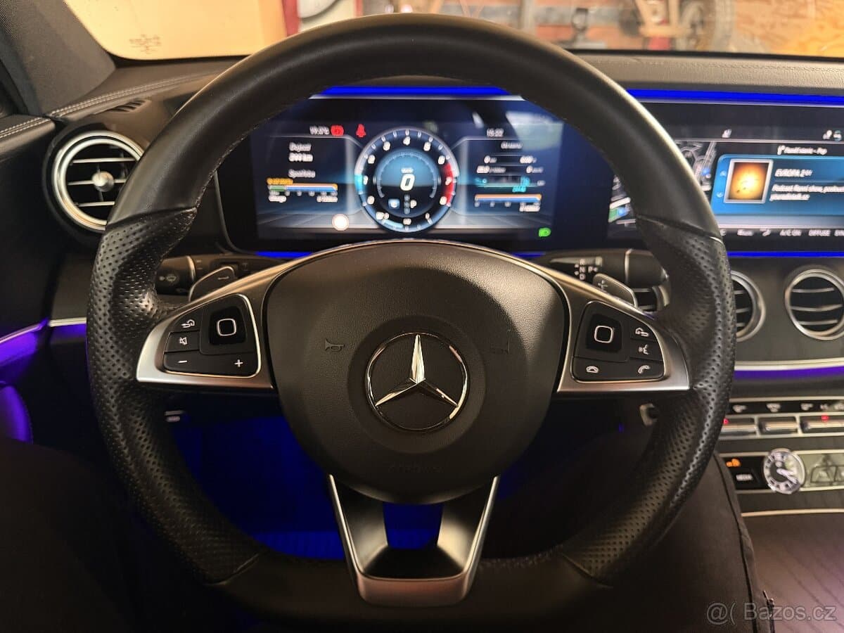 2018 Mercedes-Benz OSTATNÍ - 2