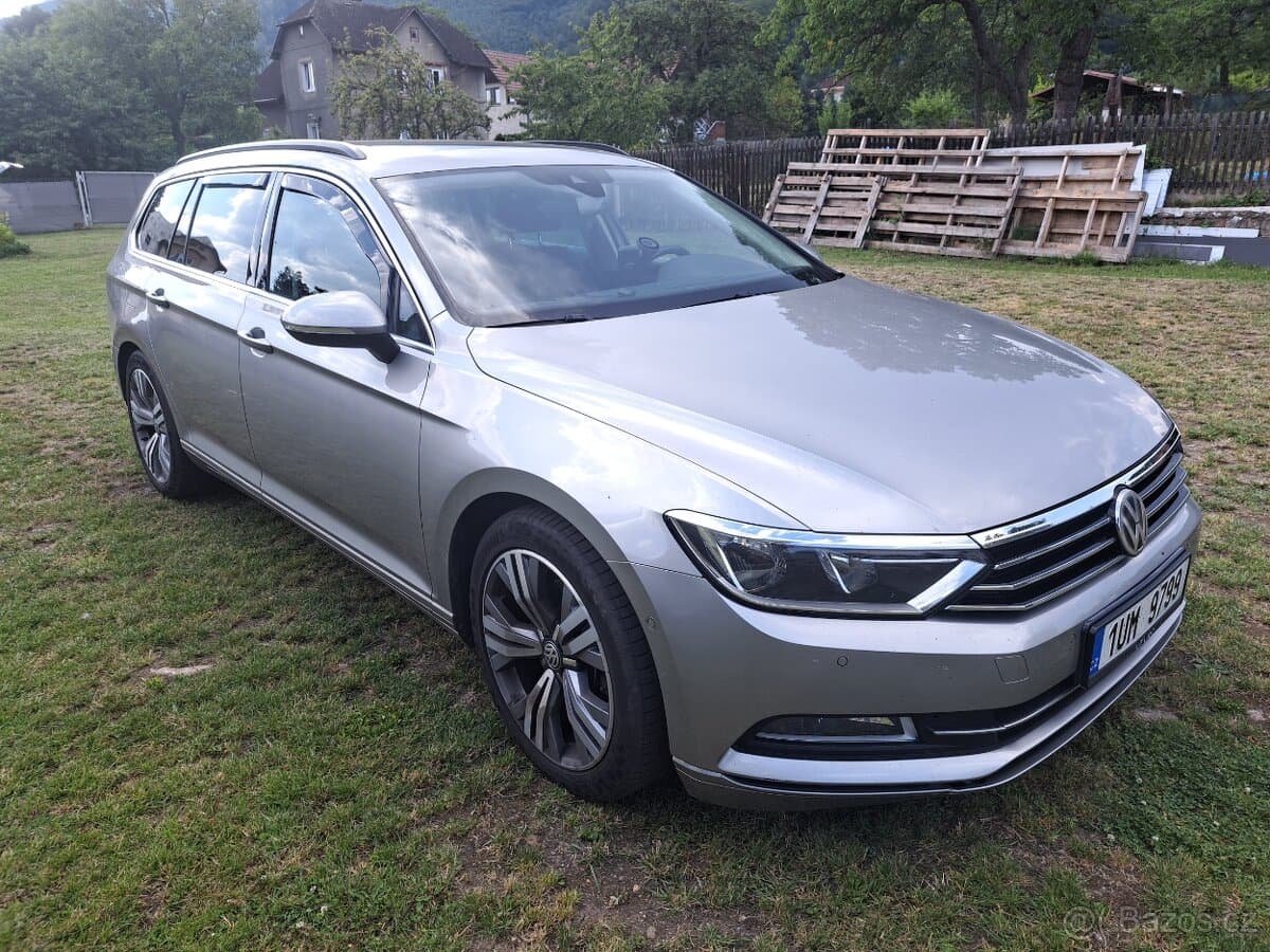 2015 Volkswagen PASSAT - 2