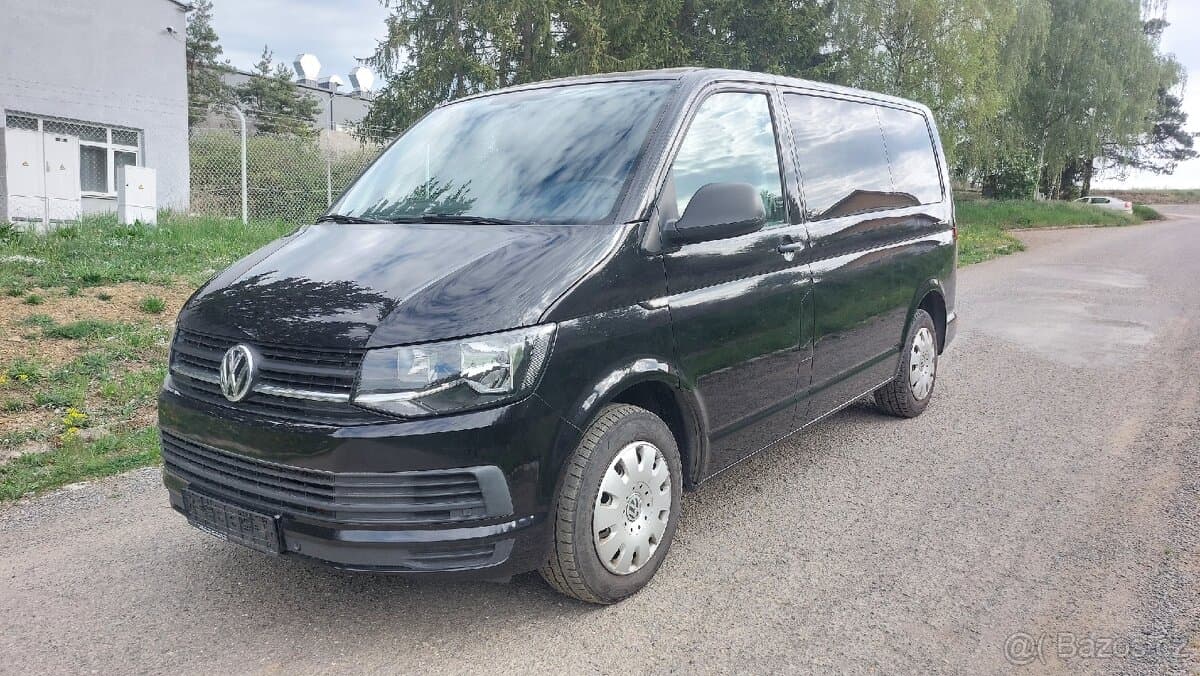 2016 Volkswagen MULTIVAN - 2