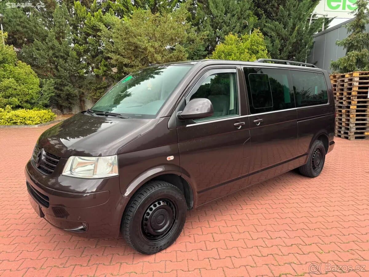 2009 Volkswagen MULTIVAN - 2