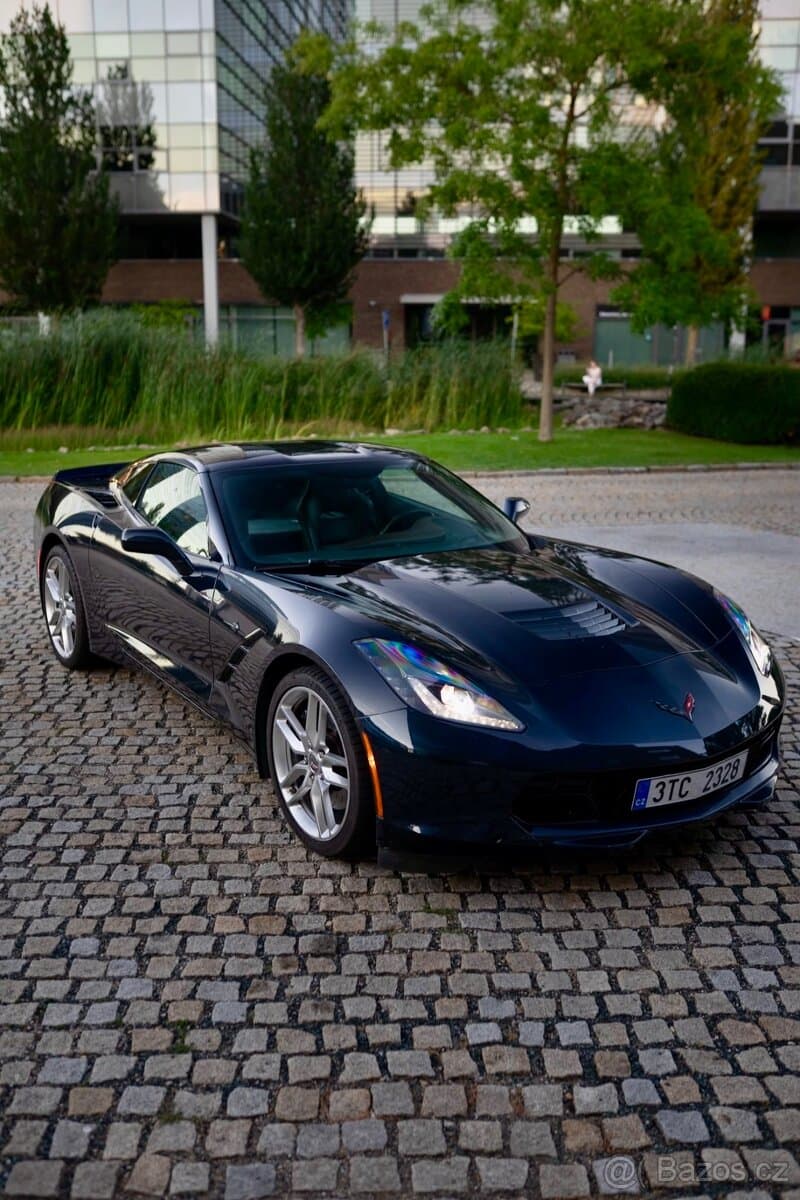 2015 Chevrolet CORVETTE - 2