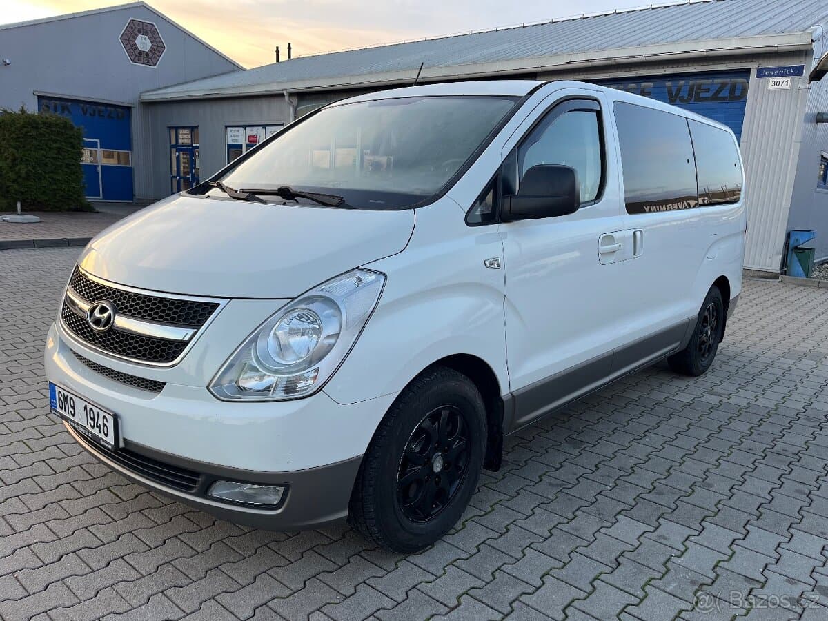 2011 Hyundai H-1 - 2