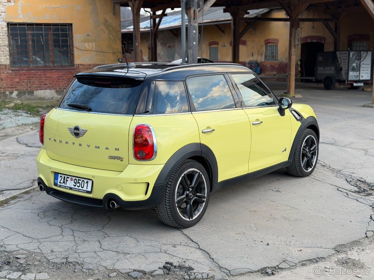 2011 Mini COOPER - 2