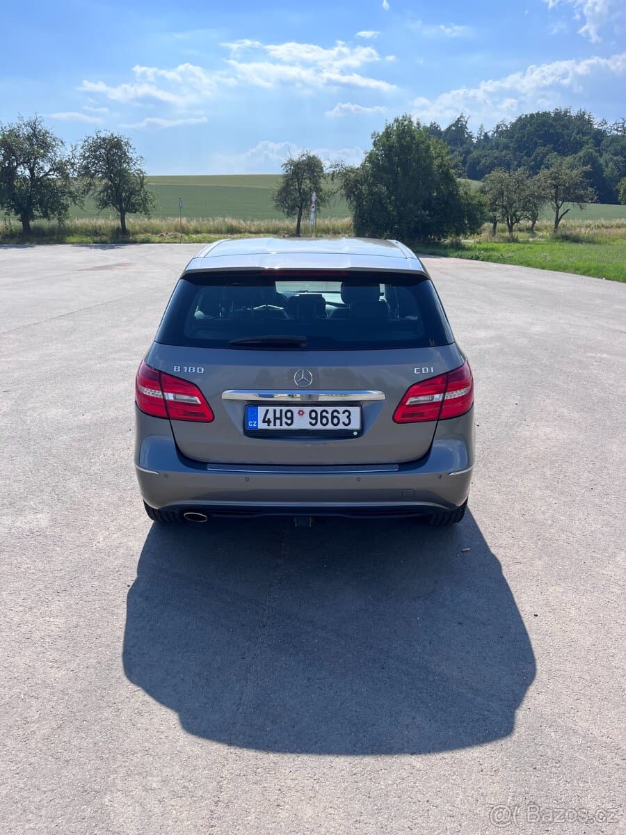 2011 Mercedes-Benz EQB - 2