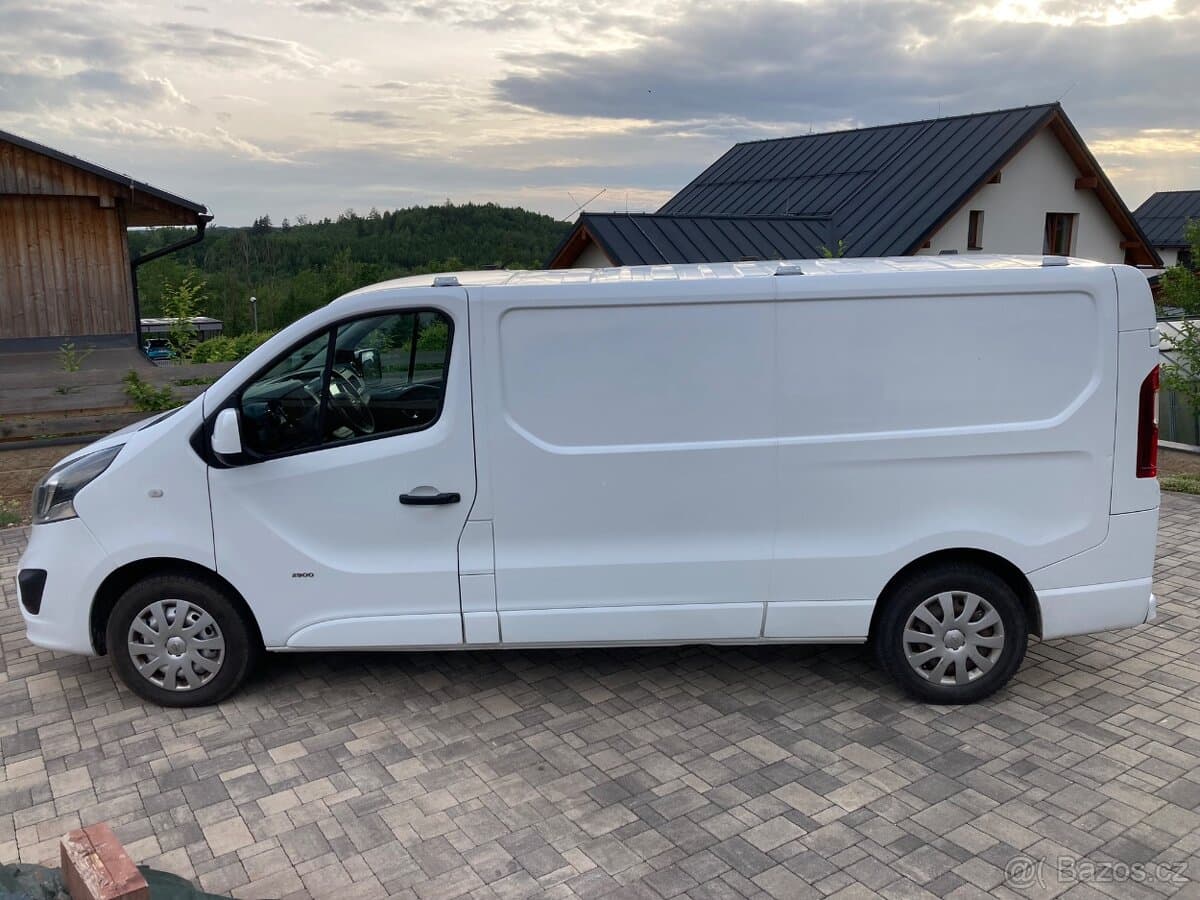 2015 Opel VIVARO - 2