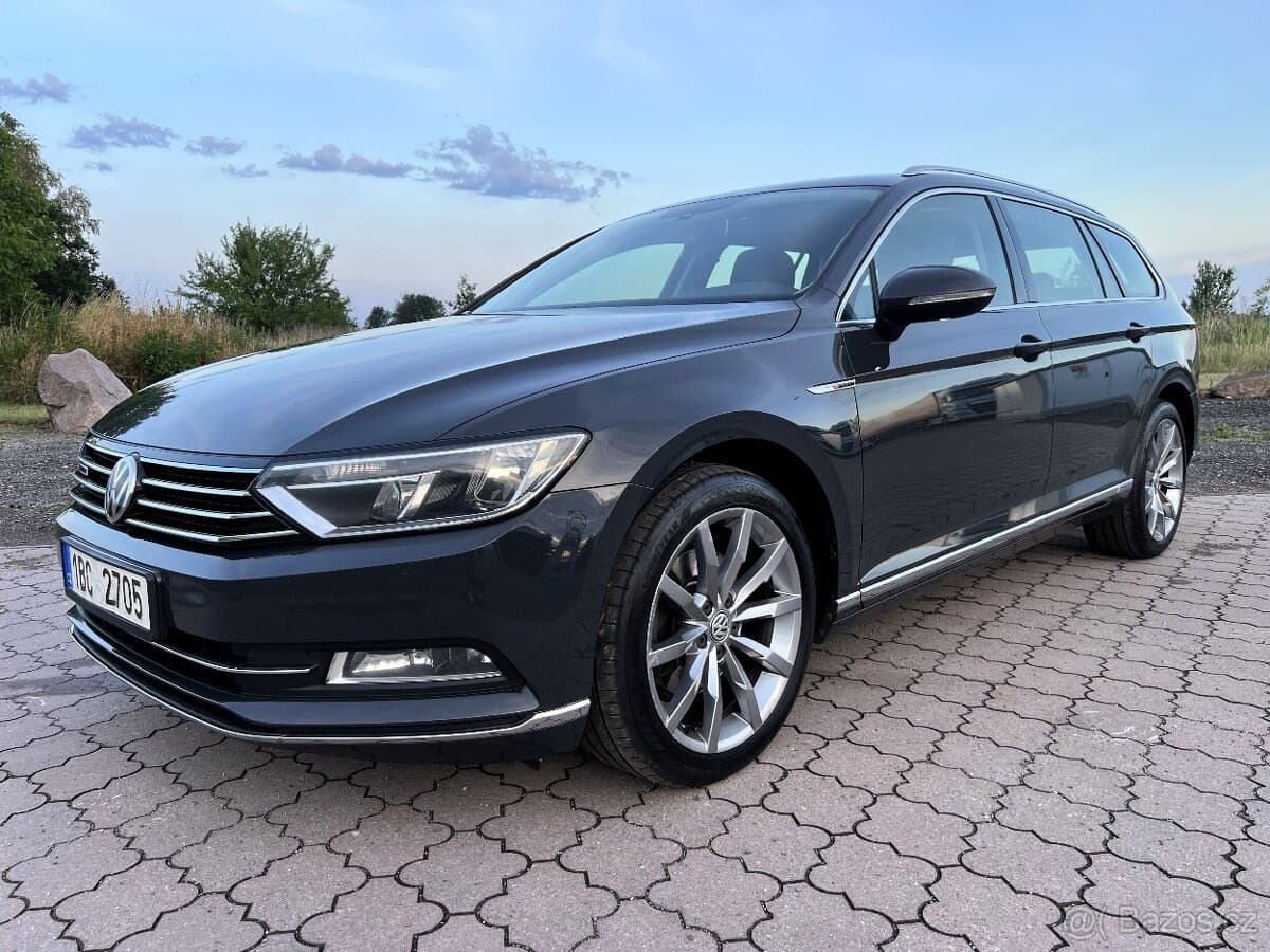 2015 Volkswagen PASSAT - 2