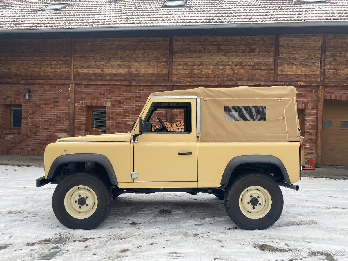 1998 Land Rover DEFENDER - 2