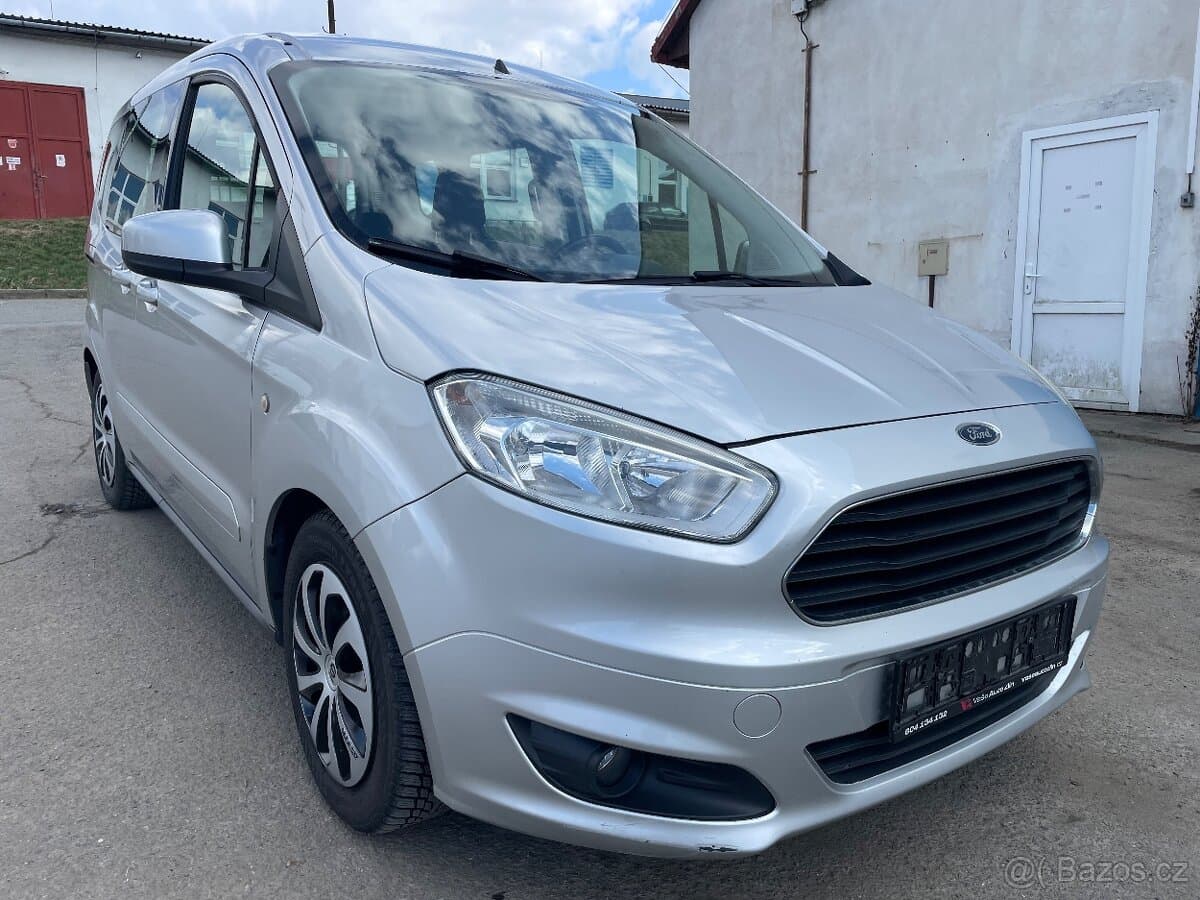 2015 Ford TOURNEO - 2