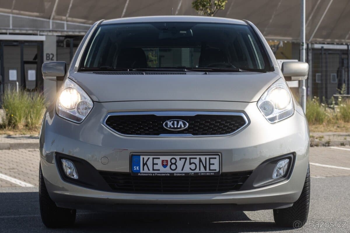 2015 Kia VENGA - 2