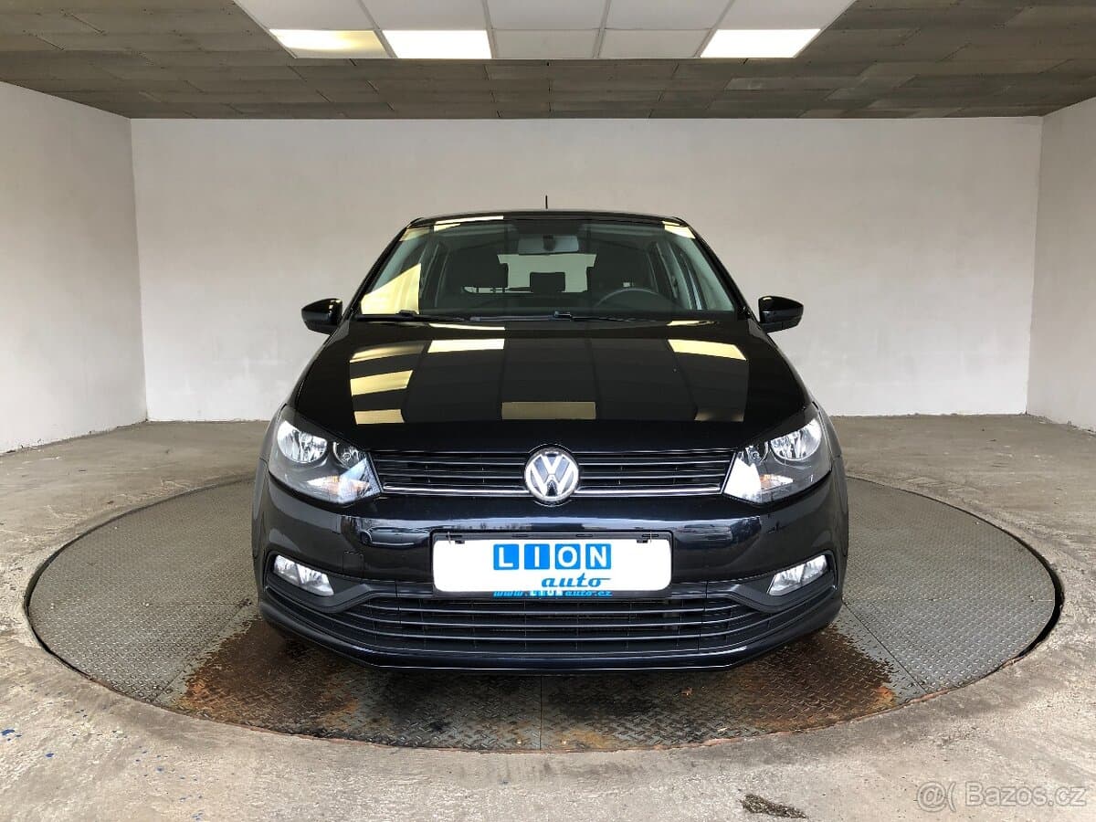 2017 Volkswagen POLO - 2