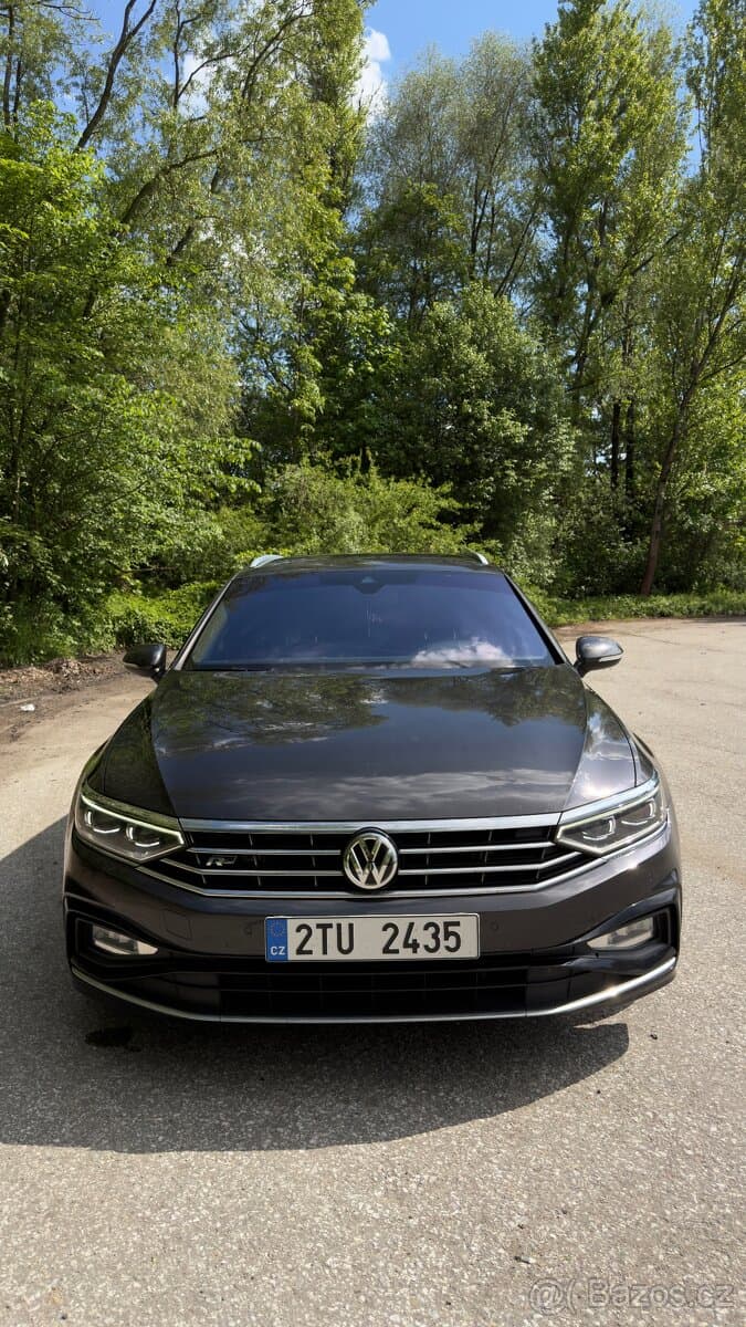 2020 Volkswagen PASSAT - 2
