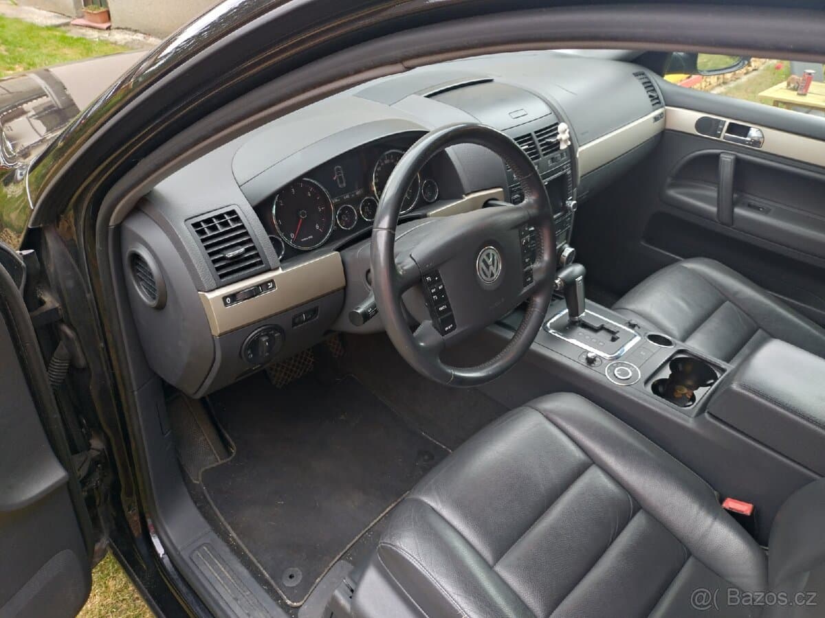2008 Volkswagen TOUAREG - 2