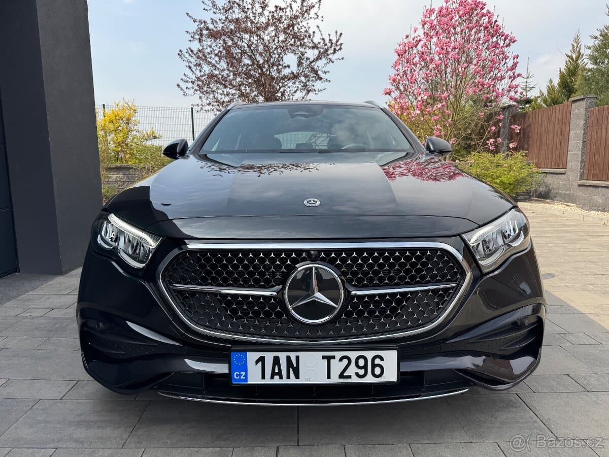 2025 Mercedes-Benz OSTATNÍ - 2