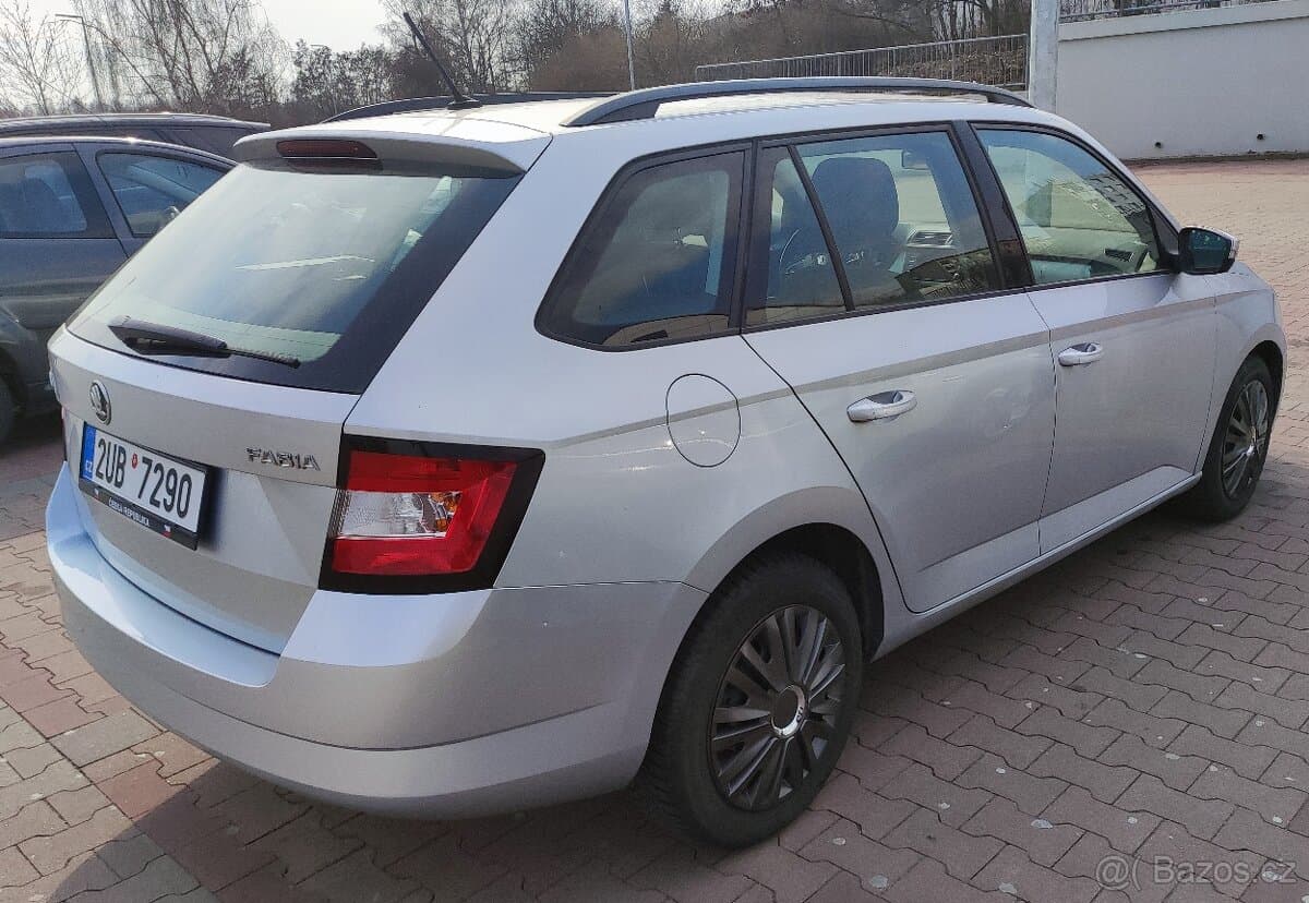 2015 Škoda FABIA - 2