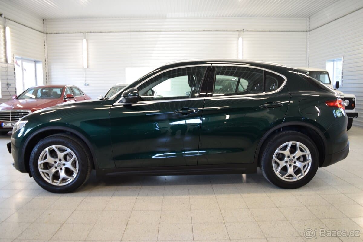 2021 Alfa Romeo STELVIO - 2