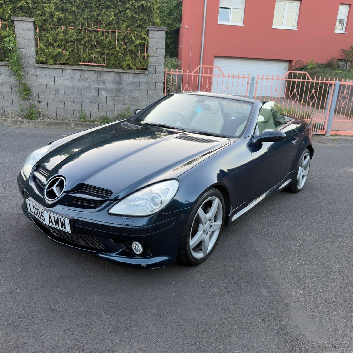2005 Mercedes-Benz SL - 2