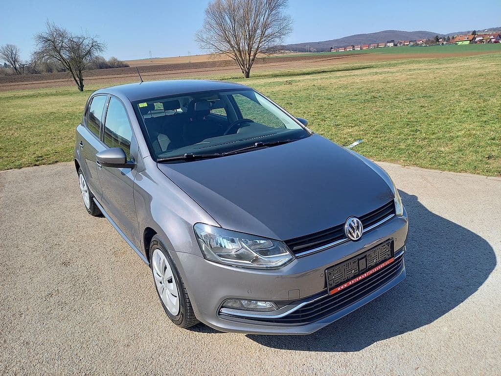 2017 Volkswagen POLO - 2