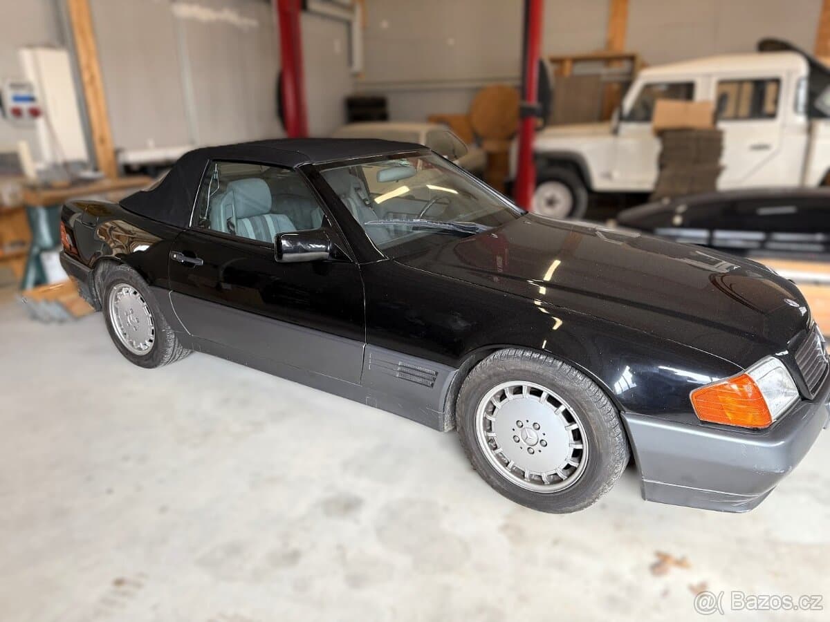 1992 Mercedes-Benz SL - 2