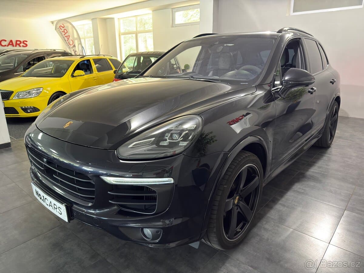 2016 Porsche CAYENNE - 2