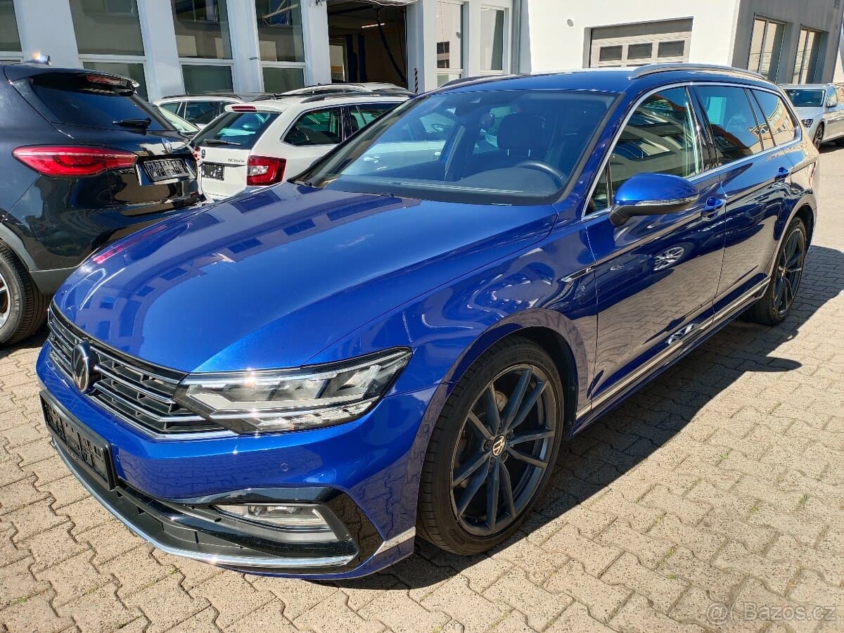 2021 Volkswagen PASSAT - 2