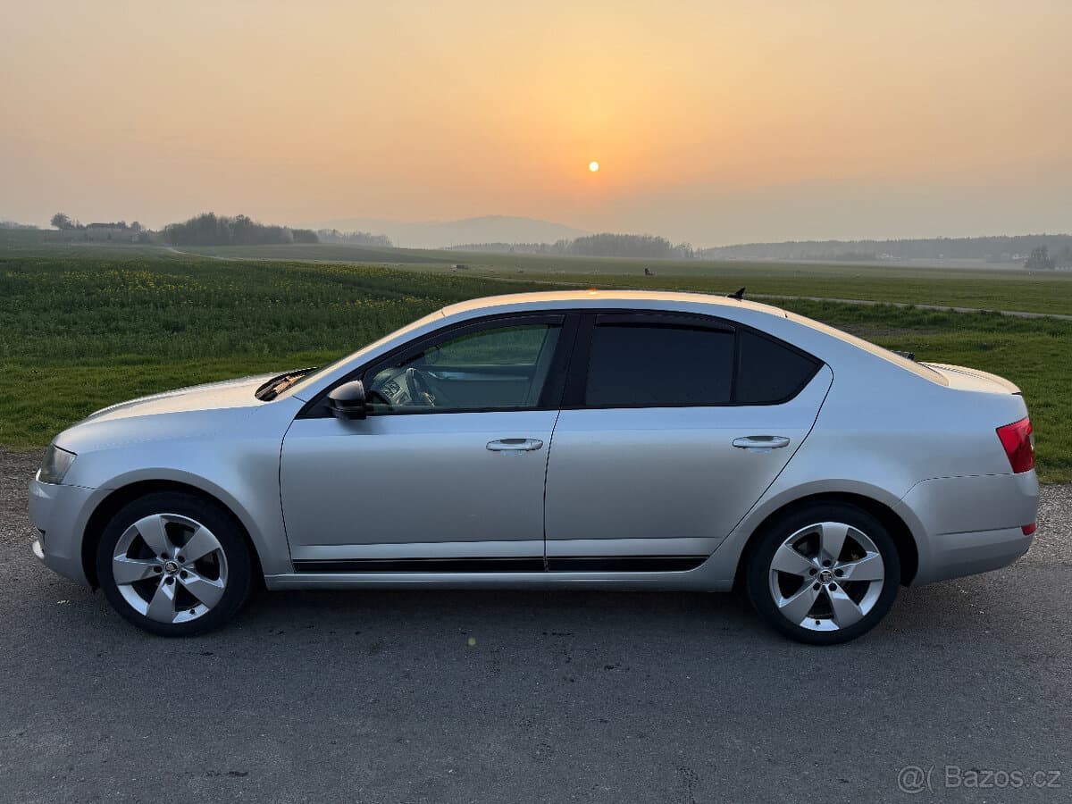 2015 Škoda OCTAVIA - 2