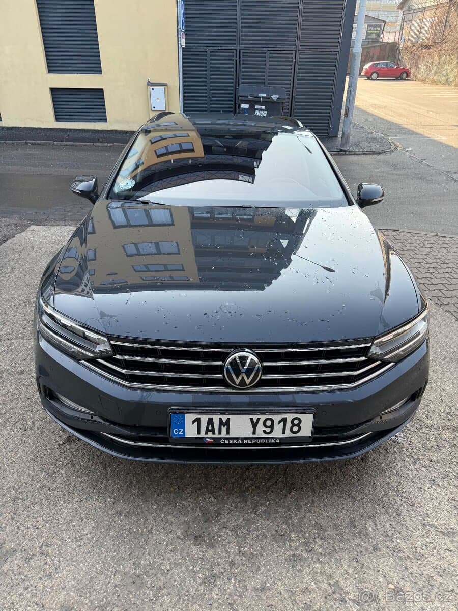 2021 Volkswagen PASSAT - 2