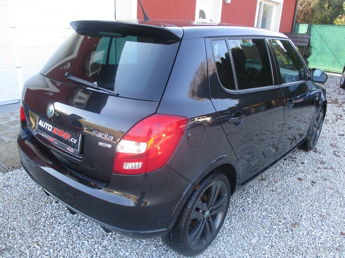 2011 Škoda FABIA - 2