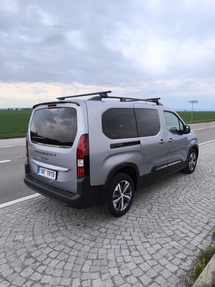 2025 Peugeot RIFTER - 2