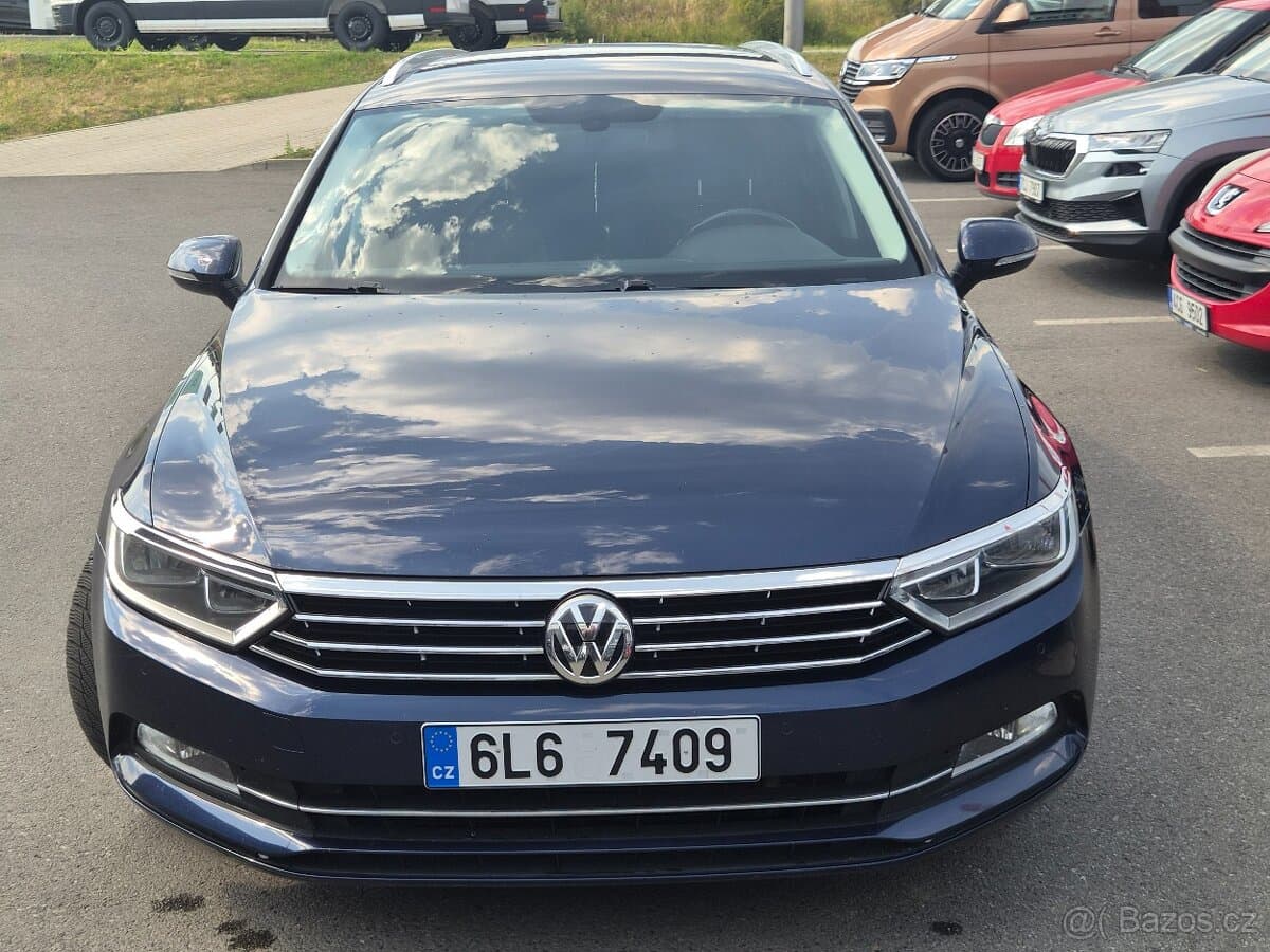 2015 Volkswagen PASSAT - 2