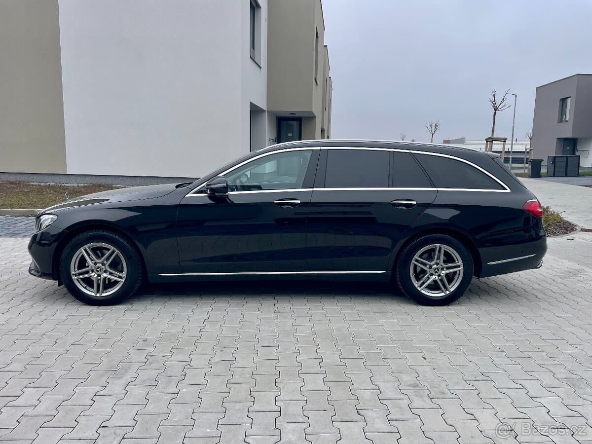 2017 Mercedes-Benz OSTATNÍ - 2