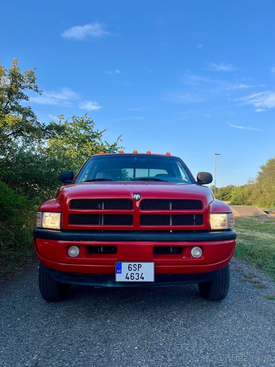 1998 Dodge RAM - 2