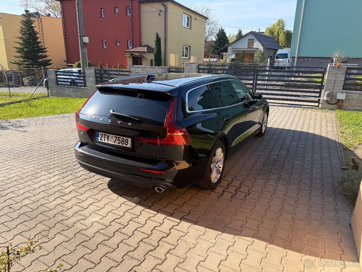2020 Volvo V60 - 2