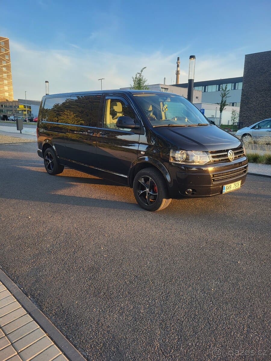 2014 Volkswagen CARAVELLE - 2