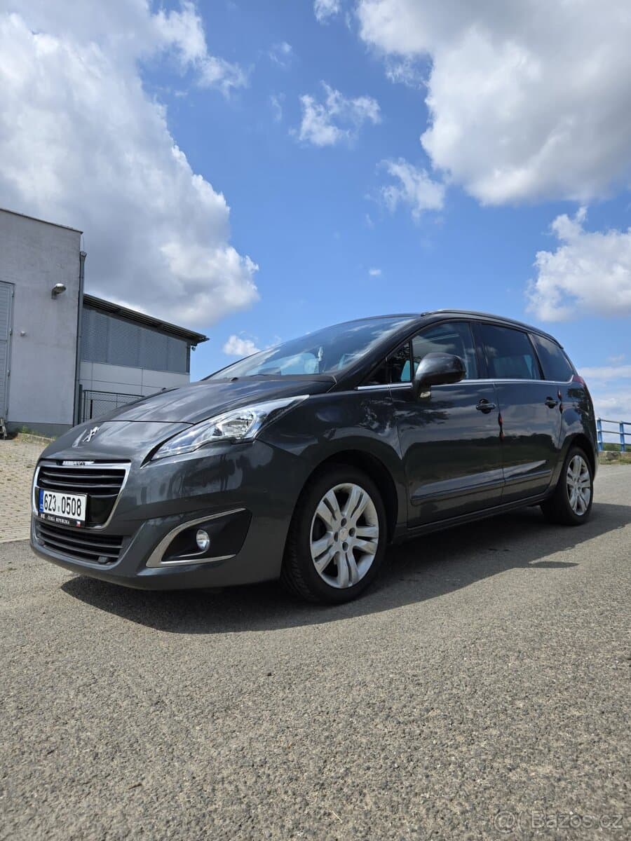 Peugeot 5008 - 2