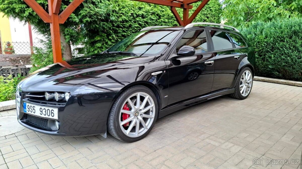 2009 Alfa Romeo 159 - 2