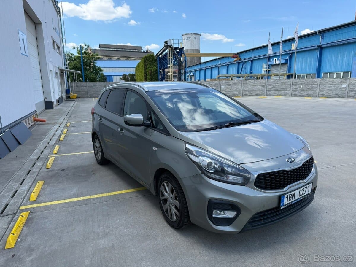 2016 Kia CARENS - 2