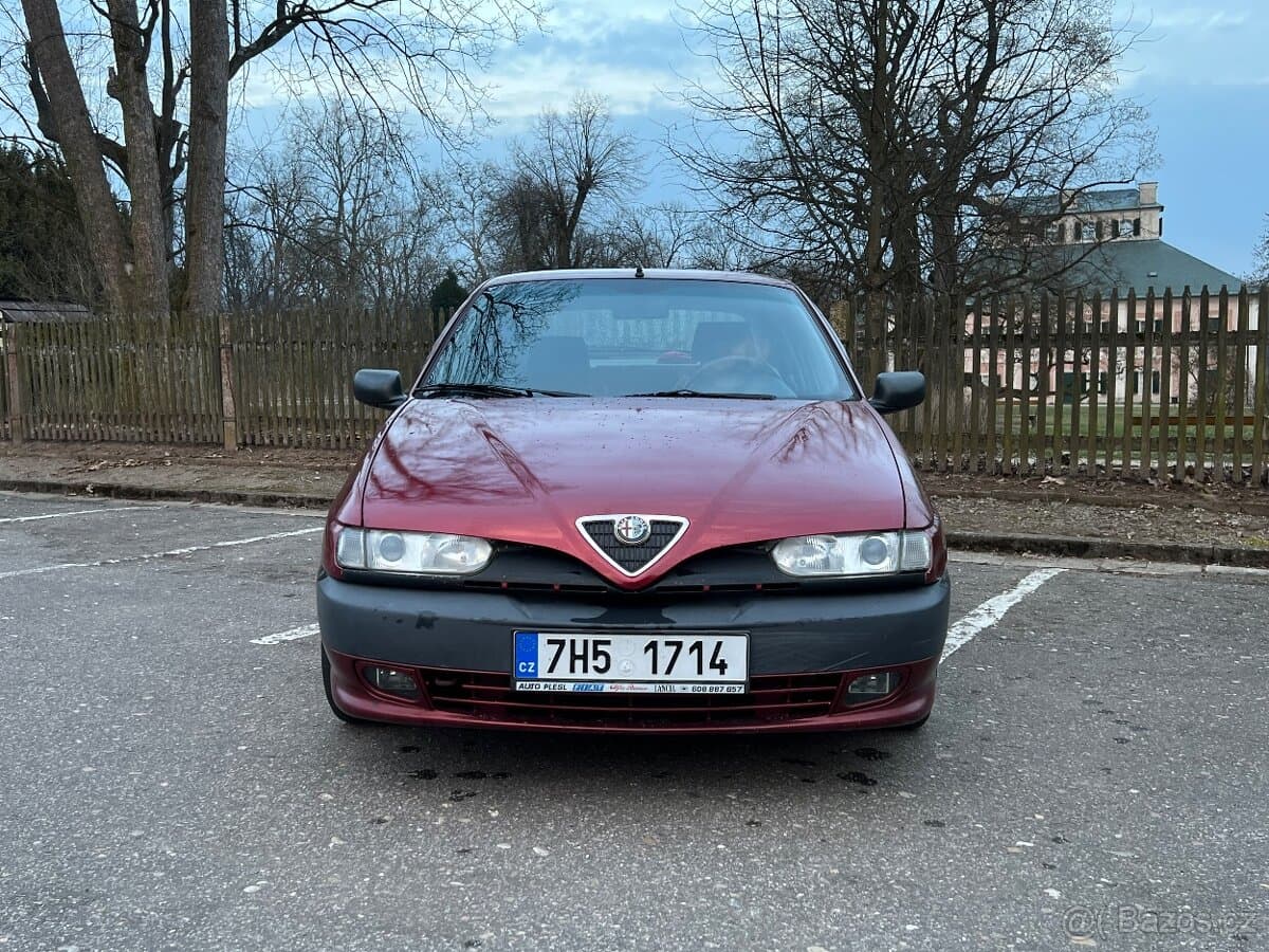 1994 Alfa Romeo 146 - 2