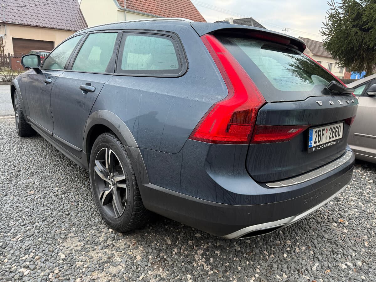 2018 Volvo V90 - 2