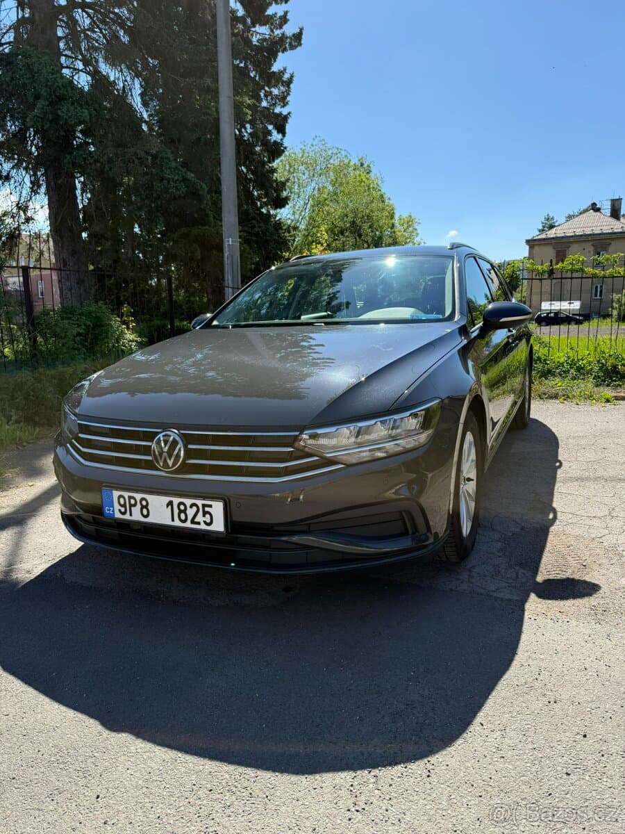 2020 Volkswagen PASSAT - 2