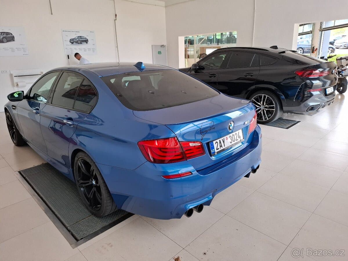 2012 BMW M5 - 2