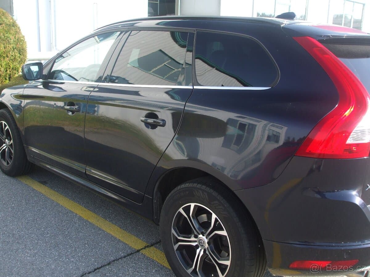 Volvo XC60 - 2