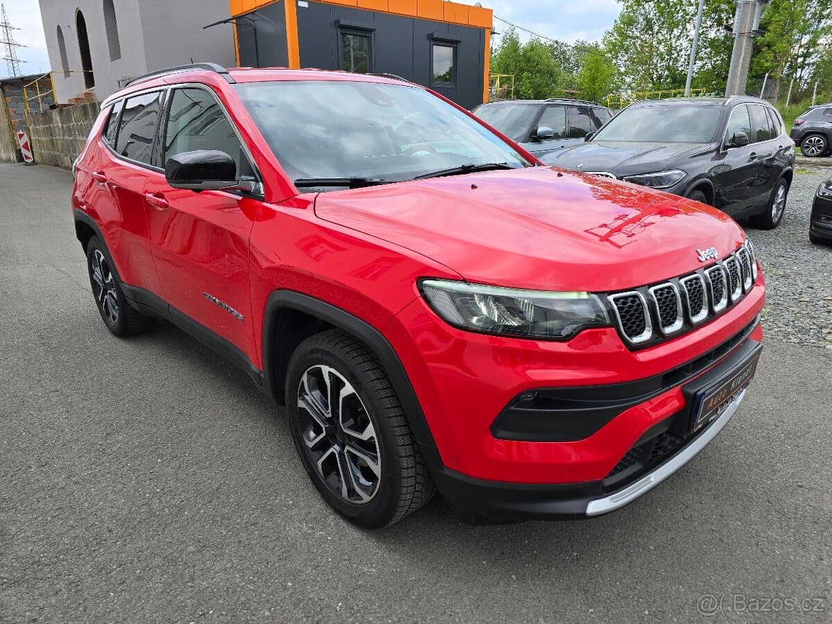 2022 Jeep COMPASS - 2