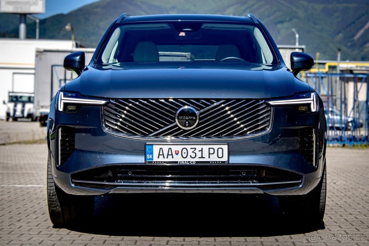 2025 Volvo XC90 - 2