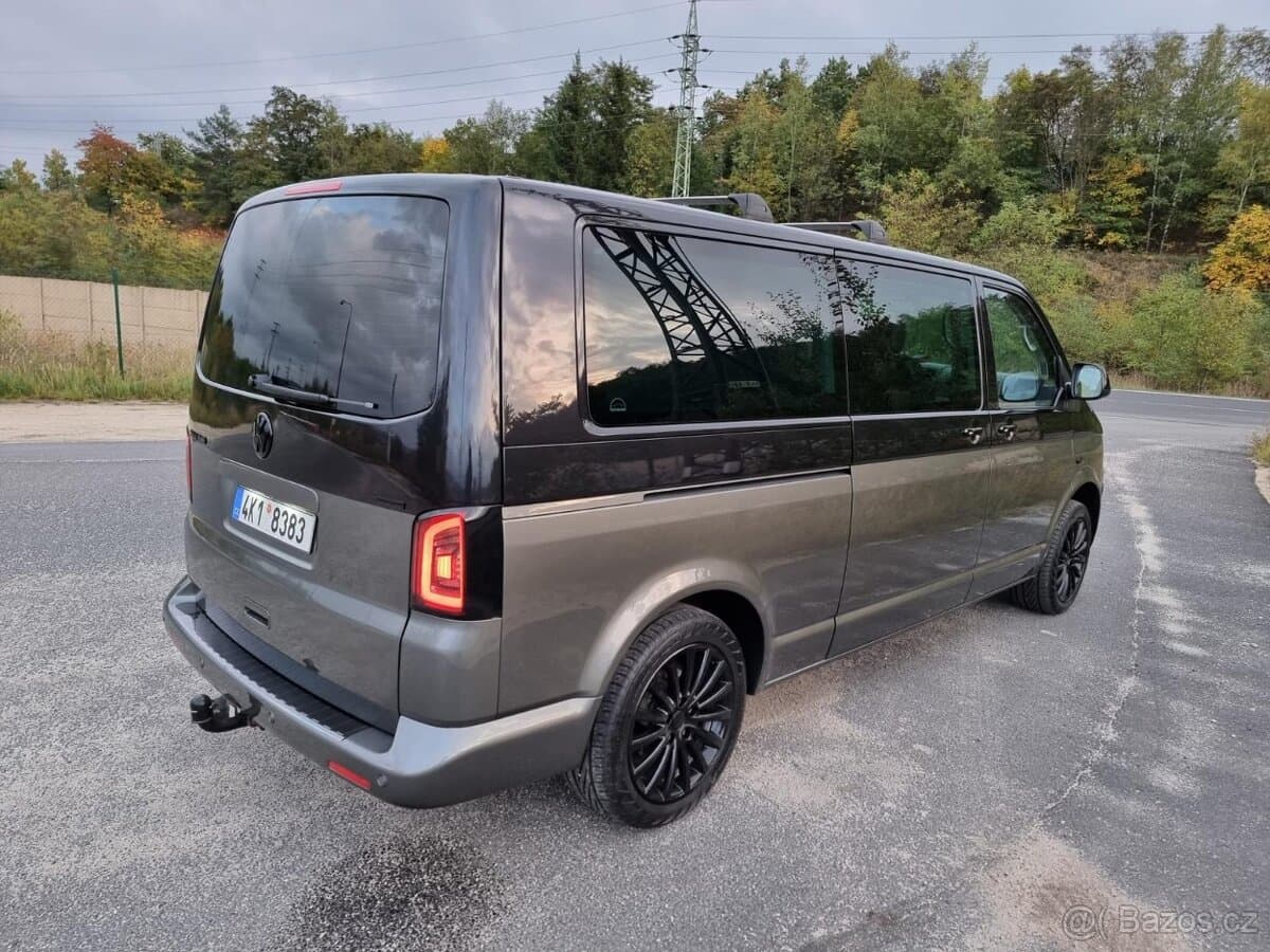 2011 Volkswagen MULTIVAN - 2
