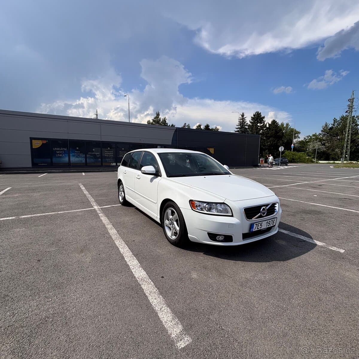 2012 Volvo V50 - 2