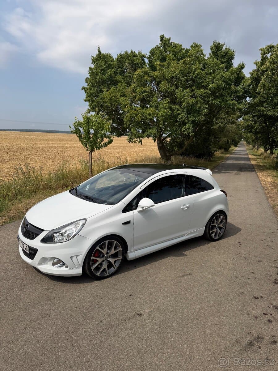 2010 Opel CORSA - 2