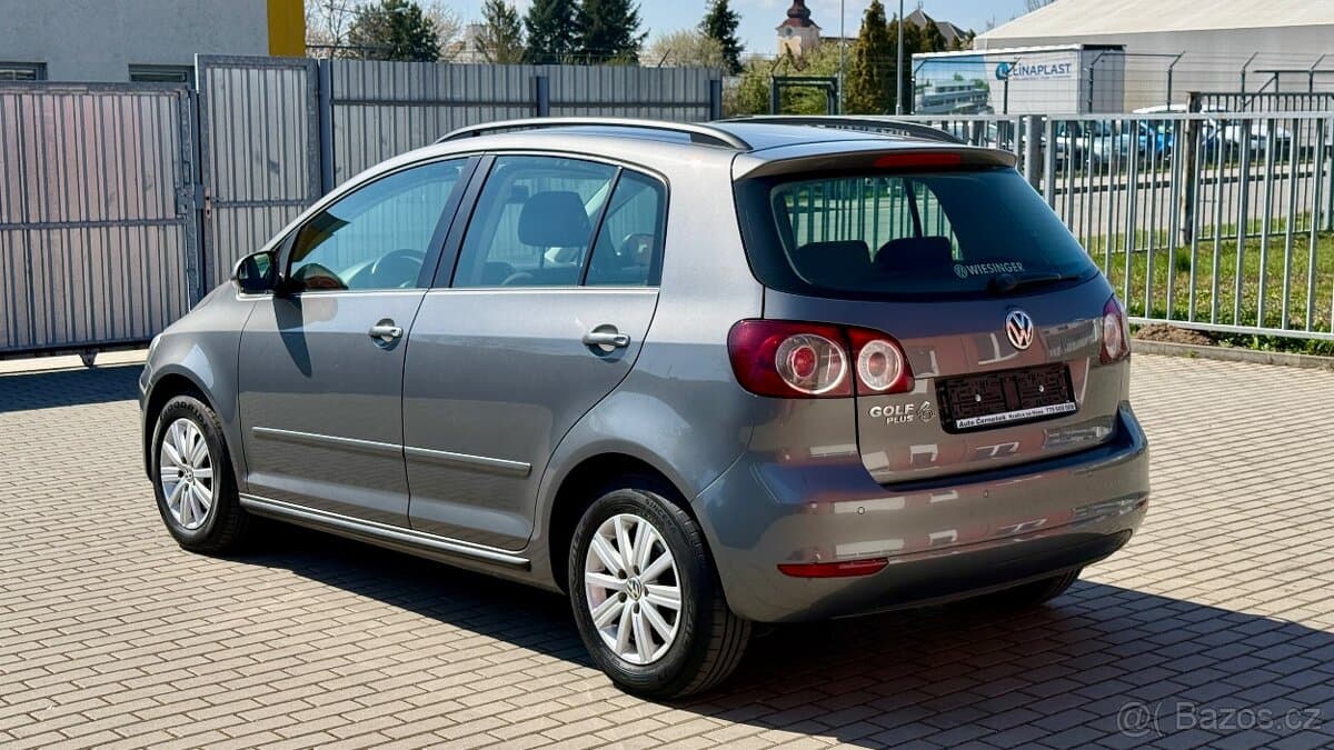 2013 Volkswagen GOLF - 2